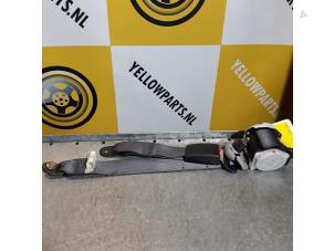 Usagé Ceinture de sécurité arrière droite Suzuki Liana (ERC/ERD/RH4) 1.6 MPi 16V Prix € 30,00 Règlement à la marge proposé par Yellow Parts