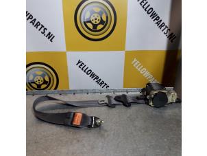 Usagé Tendeur de ceinture gauche Suzuki Baleno (GA/GB) 1.3 GL 16V Prix € 30,00 Règlement à la marge proposé par Yellow Parts