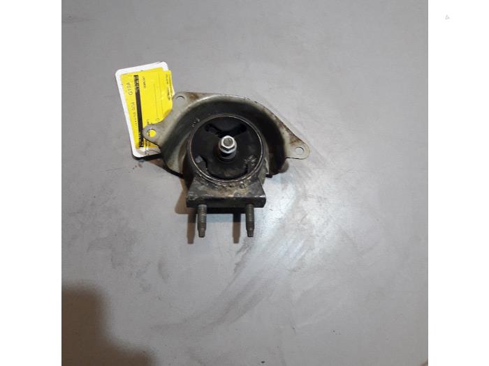 Used Engine mount Suzuki Swift (SF310/413) 1.3i GL,GS Price € 25,00 Margin scheme offered by Yellow Parts