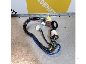 Used Ignition switch contact block Suzuki Swift (SF310/413) 1.3 Price € 25,00 Margin scheme offered by Yellow Parts