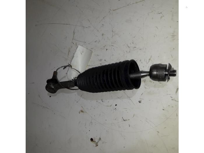 Tie rod end, left from a Suzuki Alto (GF) 1.0 12V 2014