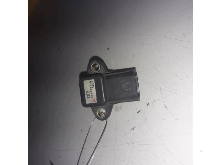 Usados Sensor Map (colector de admisión) Suzuki Swift (ZA/ZC/ZD1/2/3/9) 1.3 VVT 16V Precio € 30,00 Norma de margen ofrecido por Yellow Parts