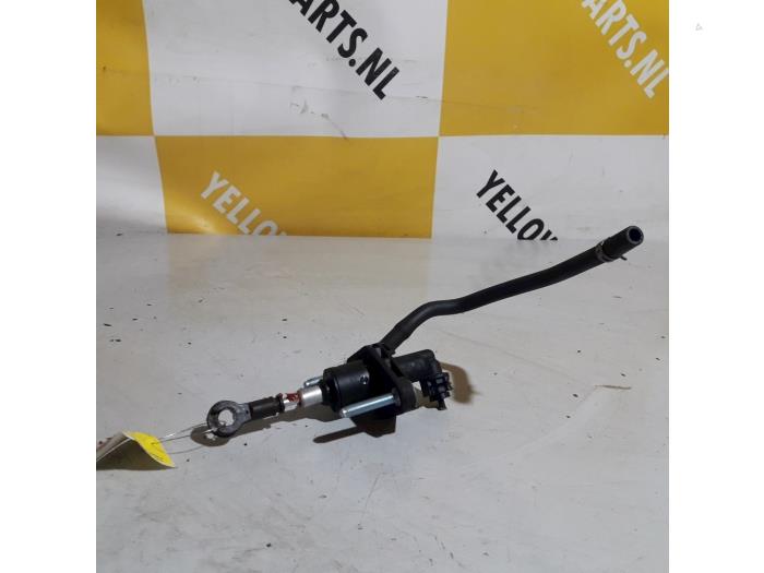 Używane Pompa sprzegla Suzuki Swift (ZA/ZC/ZD) 1.2 16_ Cena € 35,00 Procedura marży oferowane przez Yellow Parts