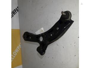 Used Front wishbone, left Suzuki Swift (ZA/ZC/ZD) 1.2 16V Price € 40,00 Margin scheme offered by Yellow Parts