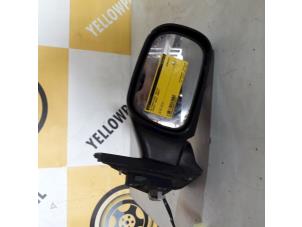 Usagé Rétroviseur extérieur droit Suzuki Ignis (FH) 1.3 16V Prix € 35,00 Règlement à la marge proposé par Yellow Parts