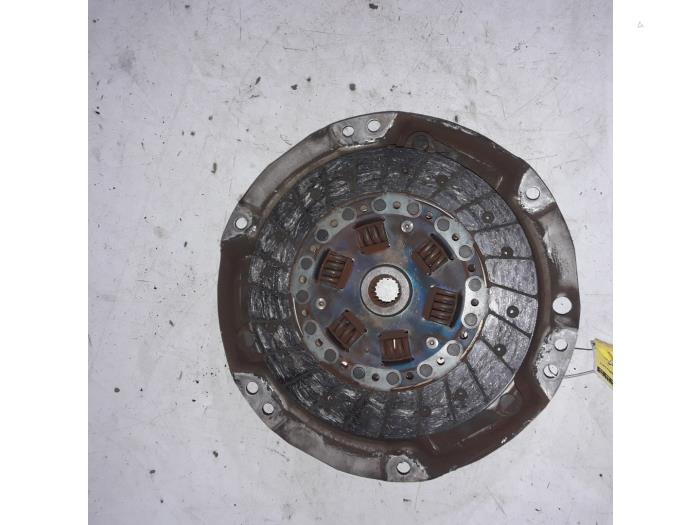 Gebrauchte Kupplungsset (komplett) Suzuki Swift (SF310/413) 1.3 Preis € 25,00 Margenregelung angeboten von Yellow Parts