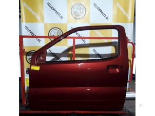 Używane Drzwi lewe wersja 2-drzwiowa Suzuki Ignis (FH) 1.3 16V Cena € 100,00 Procedura marży oferowane przez Yellow Parts