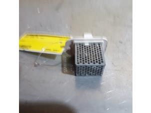 Used Heater resistor Suzuki Splash 1.0 12V Price € 25,00 Margin scheme offered by Yellow Parts