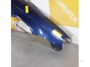 Gebrauchte Kotflügel rechts vorne Suzuki Baleno (GC/GD) 1.6 16V Preis € 35,00 Margenregelung angeboten von Yellow Parts