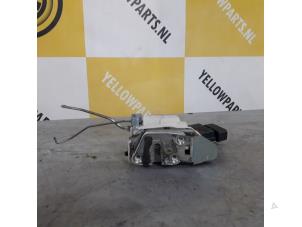 Gebrauchte Motor Zentralverriegelung Suzuki Wagon-R+ (RB) 1.2 16V Preis € 35,00 Margenregelung angeboten von Yellow Parts