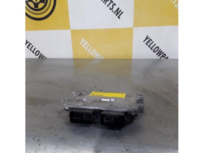 Used Engine management computer Suzuki Swift (ZA/ZC/ZD1/2/3/9) 1.3 VVT 16V Price € 69,00 Margin scheme offered by Yellow Parts