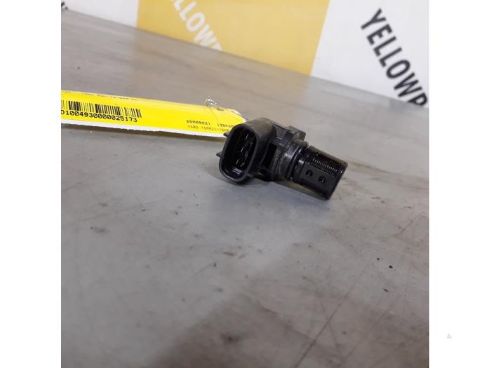 Used Camshaft sensor Suzuki Swift (ZA/ZC/ZD1/2/3/9) 1.3 VVT 16V Price € 40,00 Margin scheme offered by Yellow Parts