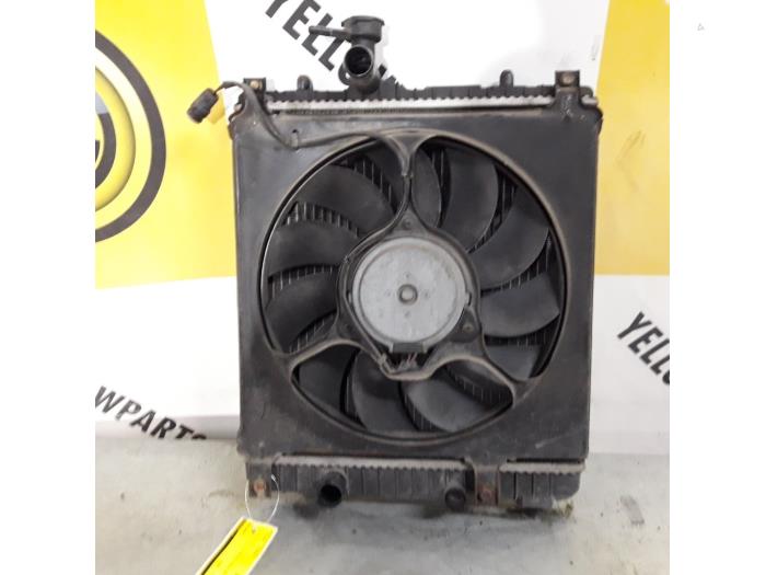 Usagé Radiateur Suzuki Wagon-R+ (RB) 1.3 16V VVT Prix € 49,99 Règlement à la marge proposé par Yellow Parts