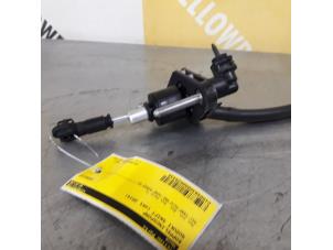 Used Clutch pump Suzuki Swift (ZA/ZC/ZD) 1.3 D 16V Price € 35,00 Margin scheme offered by Yellow Parts