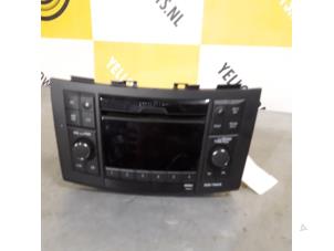 Używane Radioodtwarzacz CD Suzuki Swift (ZA/ZC/ZD) 1.3 D 16V Cena € 50,00 Procedura marży oferowane przez Yellow Parts