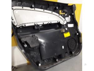 Używane Plyta drzwi prawych przednich wersja 4-drzwiowa Suzuki Splash 1.2 VVT 16V Cena € 30,00 Procedura marży oferowane przez Yellow Parts