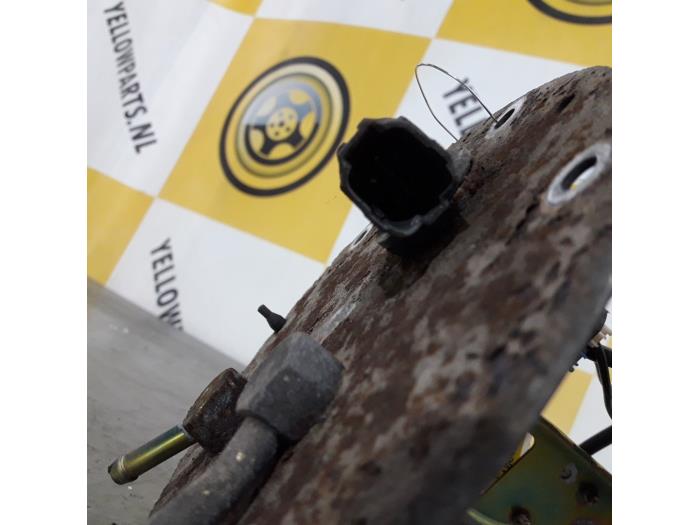 Usagé Benzinpumpe Suzuki Grand Vitara I (FT/GT/HT) 2.0 16V Prix € 44,95 Règlement à la marge proposé par Yellow Parts