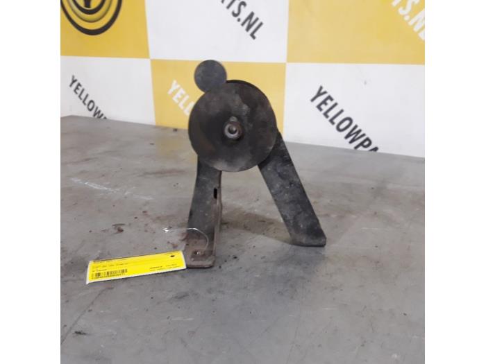 Used Engine mount Suzuki Swift (ZA/ZC/ZD1/2/3/9) 1.3 VVT 16V Price € 25,00 Margin scheme offered by Yellow Parts