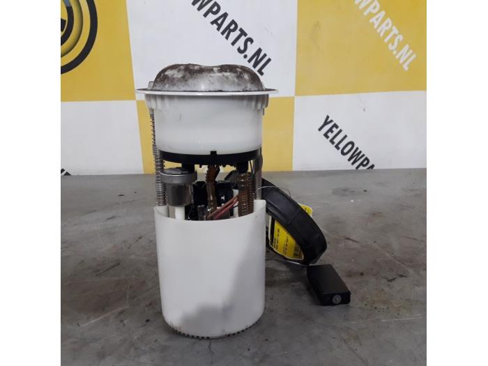 Begagnade Bensinpump Suzuki Swift (ZA/ZC/ZD1/2/3/9) 1.3 VVT 16V Pris € 39,99 Marginaltabell erbjuds av Yellow Parts