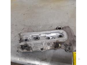 Ventildeckel van een Suzuki New Ignis (MH) 1.5 16V 2004