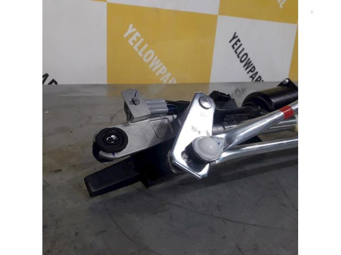 Wiper motor + mechanism Suzuki Alto 1.0 12V 38100M68K00