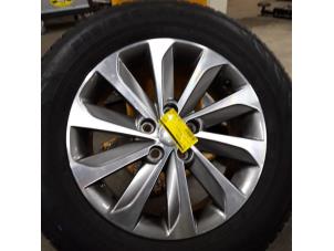 Używane Obrecz + Opona zimowa Mazda CX-5 Cena € 95,00 Procedura marży oferowane przez Yellow Parts