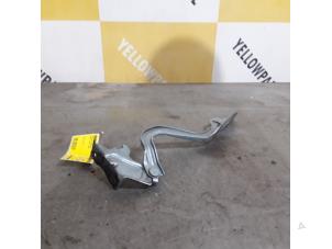 Used Bonnet Hinge Suzuki Swift (ZA/ZC/ZD1/2/3/9) 1.3 VVT 16V Price on request offered by Yellow Parts