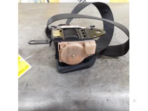 Used Seatbelt tensioner, right Suzuki Grand Vitara II (JT) 1.9 DDiS Price € 80,00 Margin scheme offered by Yellow Parts