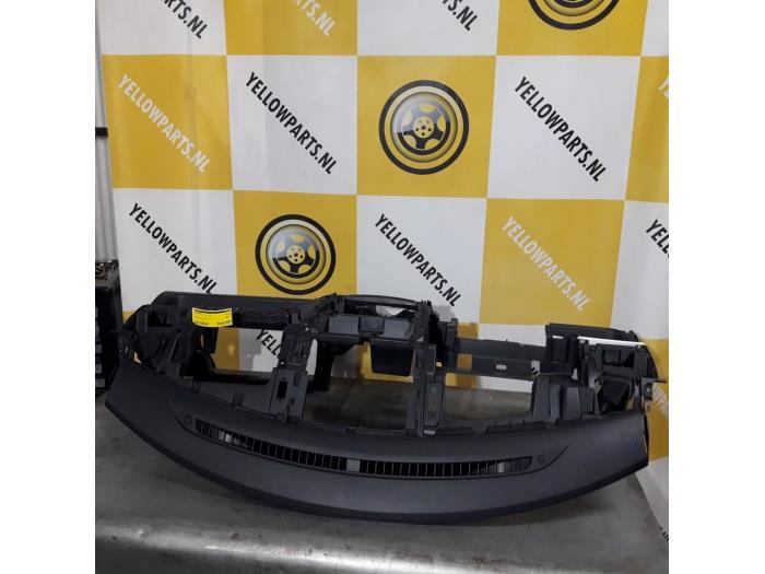 Używane Panel Suzuki Swift (ZA/ZC/ZD) 1.2 16V Cena € 90,00 Procedura marży oferowane przez Yellow Parts