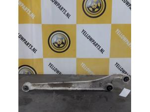 Używane Wahacz zawieszenia prawy tyl Suzuki Jimny Hardtop 1.3i 16V 4x4 Cabrio Cena € 69,00 Procedura marży oferowane przez Yellow Parts