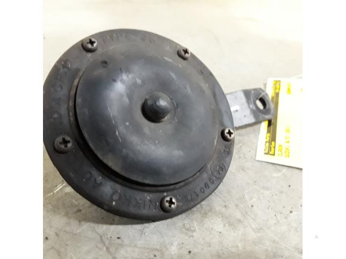 Używane Klakson Suzuki Alto 1.0 12V Cena € 12,50 Procedura marży oferowane przez Yellow Parts