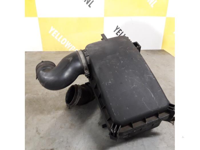 Begagnade Luftfilterhus Suzuki Alto (RF410) 1.1 16V Pris € 30,00 Marginaltabell erbjuds av Yellow Parts