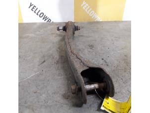 Used Rear torque rod, left Suzuki Grand Vitara II (JT) 2.0 16V Price € 35,00 Margin scheme offered by Yellow Parts