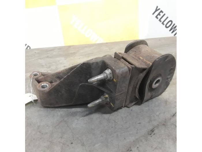 Engine mount from a Suzuki Swift (ZA/ZC/ZD1/2/3/9) 1.3 VVT 16V 2007