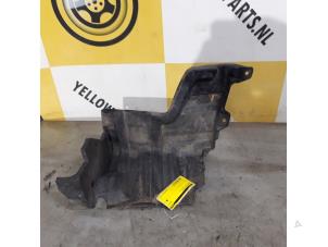 Używane Plyta ochronna silnika Suzuki Alto (GF) 1.0 12V Cena € 15,00 Procedura marży oferowane przez Yellow Parts