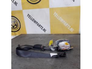 Gebrauchte Gurtsrammer rechts Suzuki New Ignis (MH) 1.3 16V Preis € 50,00 Margenregelung angeboten von Yellow Parts