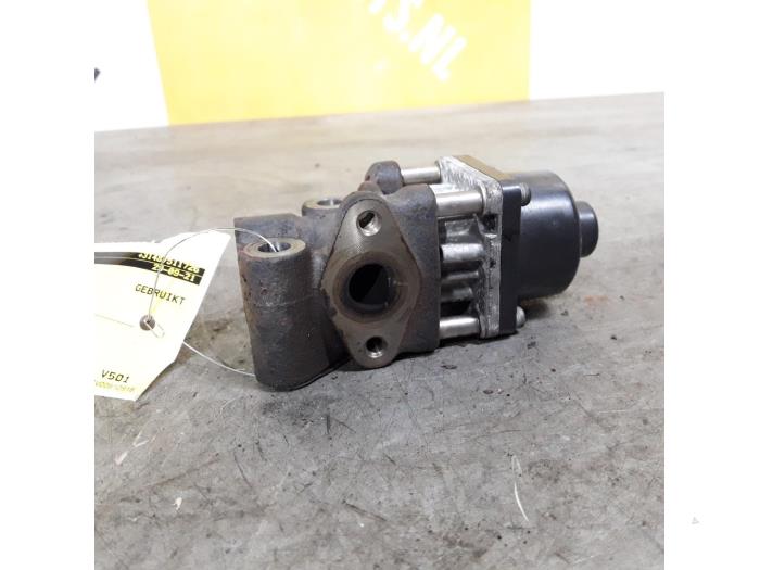 EGR valve from a Suzuki Grand Vitara II (JT) 1.6 16V 2010