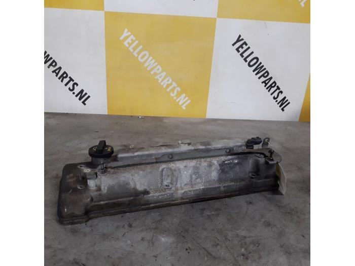 Gebrauchte Ventildeckel Suzuki Grand Vitara II (JT) 2.0 16V Preis € 49,95 Margenregelung angeboten von Yellow Parts