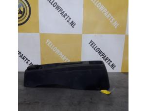Used Middle console Suzuki Splash 1.2 16V Price on request offered by Yellow Parts