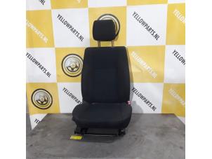 Used Seat, right Suzuki Swift (ZA/ZC/ZD1/2/3/9) 1.5 VVT 16V Price € 75,00 Margin scheme offered by Yellow Parts