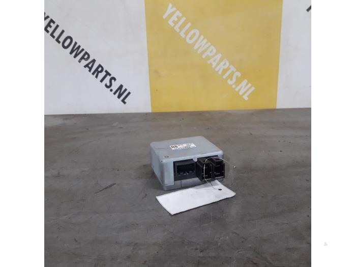 Used Power steering computer Suzuki Swift (ZA/ZC/ZD1/2/3/9) 1.5 VVT 16V Price € 44,99 Margin scheme offered by Yellow Parts