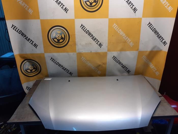 Używane Maska Suzuki Liana (ERC/ERD/RH4) 1.6 MPi 16V Cena € 99,00 Procedura marży oferowane przez Yellow Parts