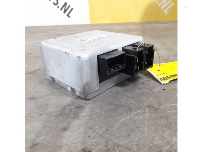 Used Power steering computer Suzuki Swift (ZA/ZC/ZD1/2/3/9) 1.3 VVT 16V Price € 70,00 Margin scheme offered by Yellow Parts