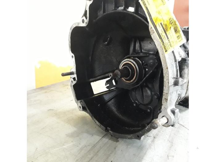 Gearbox Suzuki Jimny Hardtop 1.3i 16V 4x4 G13BB Yellow Parts