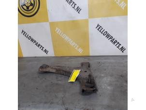 Used Front wishbone, right Suzuki Grand Vitara II (JT) 2.4 16V Price € 45,00 Margin scheme offered by Yellow Parts