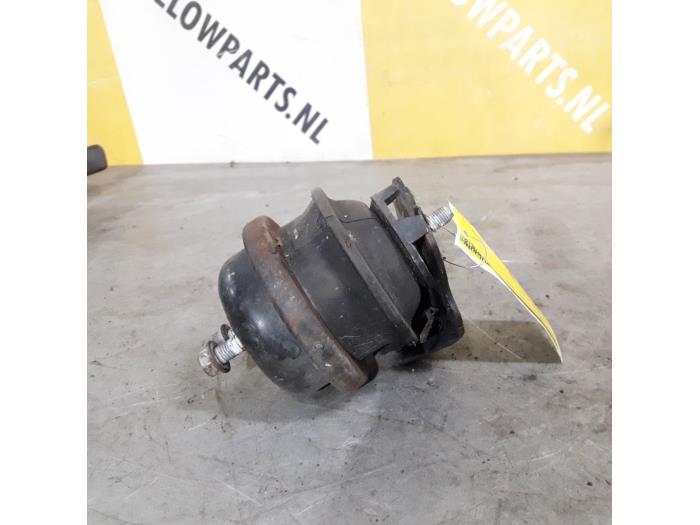 Used Engine mount Suzuki Grand Vitara II (JT) 2.4 16V Price € 35,00 Margin scheme offered by Yellow Parts