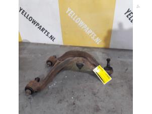 Used Rear upper wishbone, left Suzuki Grand Vitara II (JT) 2.4 16V Price € 75,00 Margin scheme offered by Yellow Parts