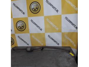 Usagé Tube avant + catalyseur Suzuki Alto (GF) 1.0 12V Prix € 100,00 Règlement à la marge proposé par Yellow Parts