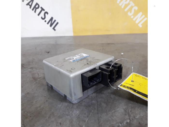 Used Power steering computer Suzuki Swift (ZA/ZC/ZD1/2/3/9) 1.3 DDis 16V Price € 60,00 Margin scheme offered by Yellow Parts