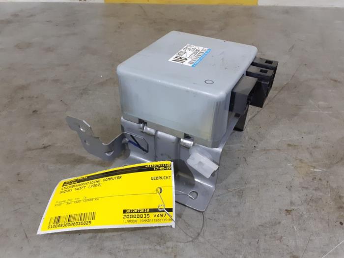 Usagé Ordinateur direction assistée Suzuki Swift (ZA/ZC/ZD1/2/3/9) 1.3 VVT 16V Prix € 44,99 Règlement à la marge proposé par Yellow Parts
